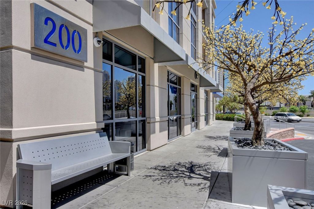 Image 24 of property listing at 200 West Sahara Avenue 1909, Las Vegas, NV 89102