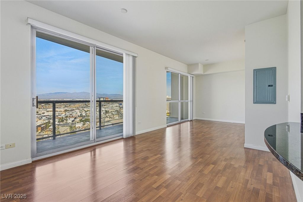 Image 4 of property listing at 200 West Sahara Avenue 1909, Las Vegas, NV 89102