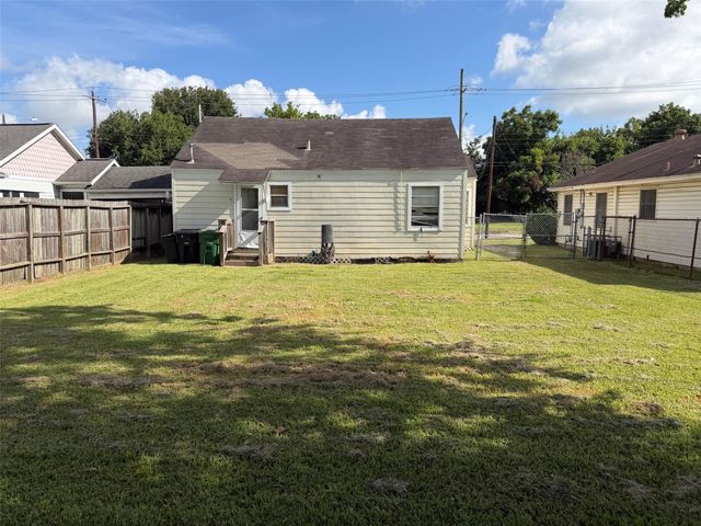 4514 Providence Street, Houston, TX 77020