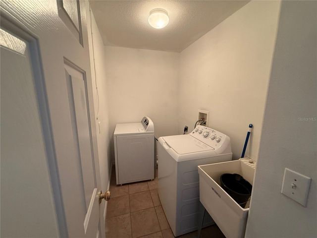 19123 CYPRESS GREEN DRIVE, Lutz, FL 33558