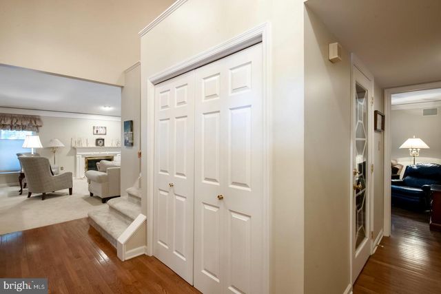 1979 MEADOW LN, Wyomissing, PA 19610