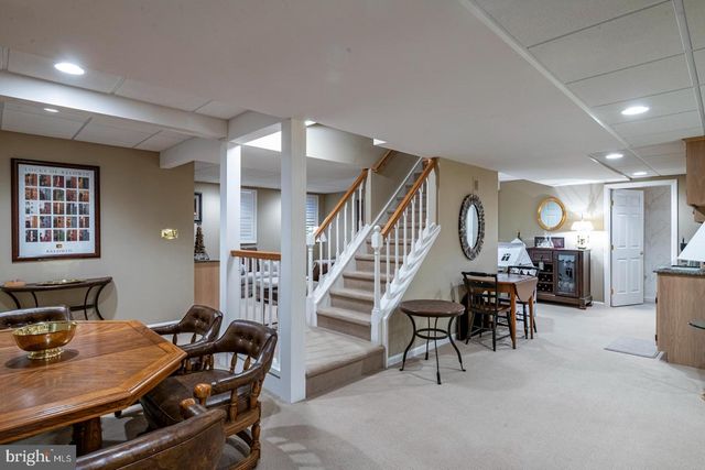 1979 MEADOW LN, Wyomissing, PA 19610