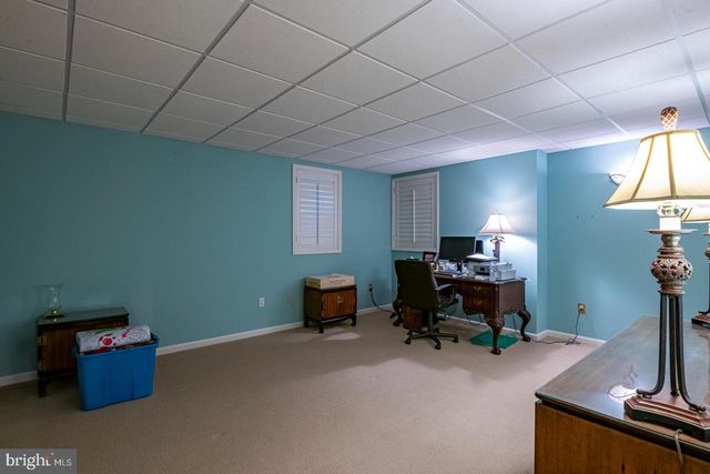 1979 MEADOW LN, Wyomissing, PA 19610