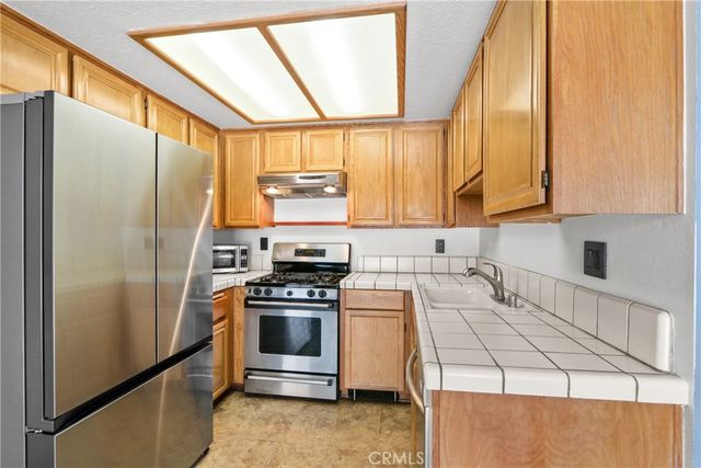 4029 S Pacific 6, San Pedro, CA 90731