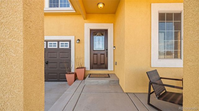 1072 S Avenida Del Oro, Pueblo, CO 81007