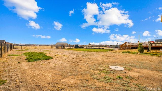 1072 S Avenida Del Oro, Pueblo, CO 81007