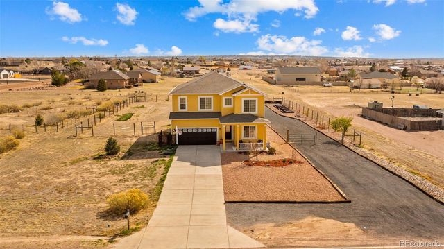 1072 S Avenida Del Oro, Pueblo, CO 81007