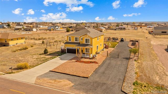 1072 S Avenida Del Oro, Pueblo, CO 81007