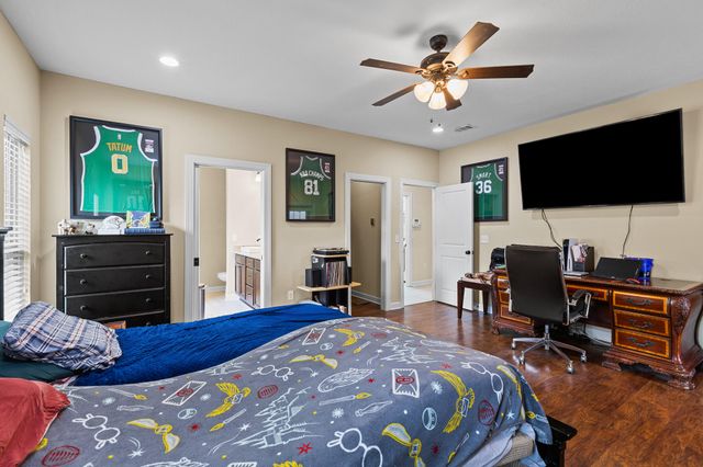 526 Cove Drive, Fort Walton Beach, FL 32547