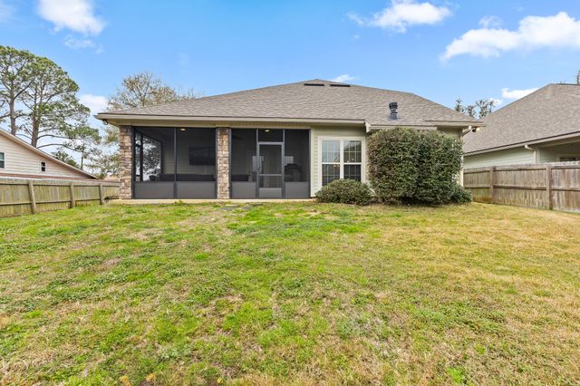 526 Cove Drive, Fort Walton Beach, FL 32547