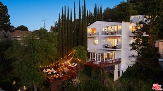 2591 Leicester Drive, Los Angeles, CA 90046