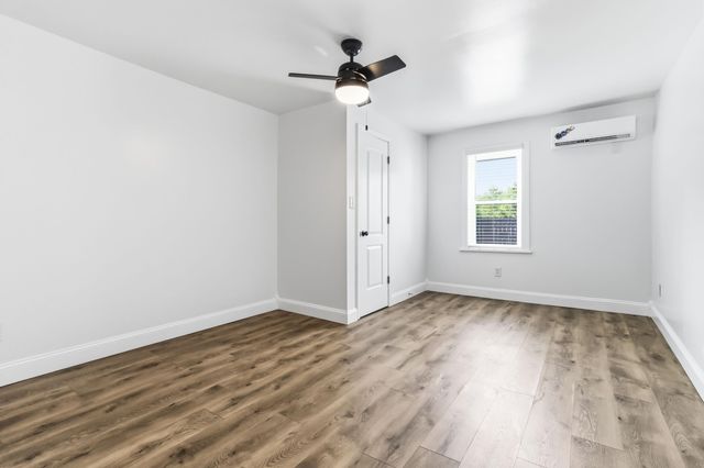 110 Mount Salem Road, Hustonville, KY 40437
