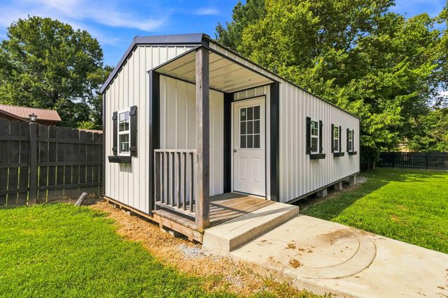 110 Mount Salem Road, Hustonville, KY 40437