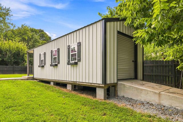 110 Mount Salem Road, Hustonville, KY 40437