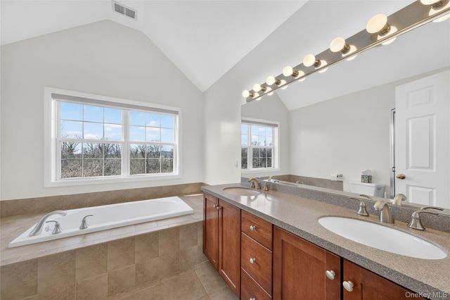 136 N River Drive, Beacon, NY 12508