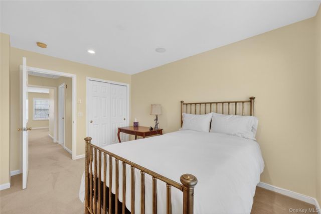 136 N River Drive, Beacon, NY 12508
