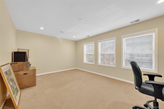 136 N River Drive, Beacon, NY 12508