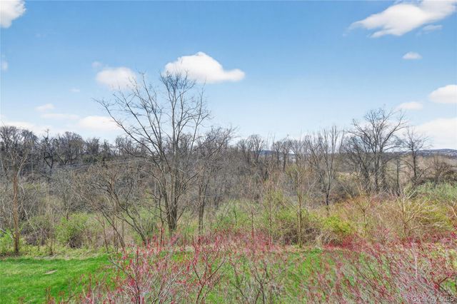 136 N River Drive, Beacon, NY 12508