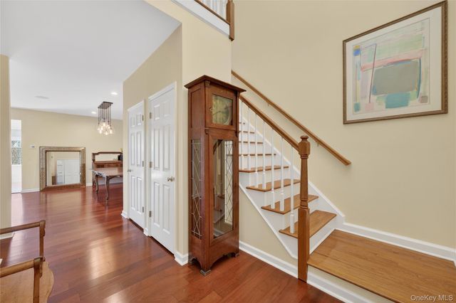 136 N River Drive, Beacon, NY 12508
