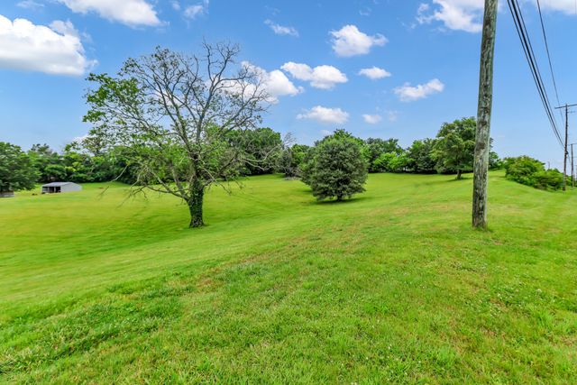 1725 Williamson Rd, Goodlettsville, TN 37072