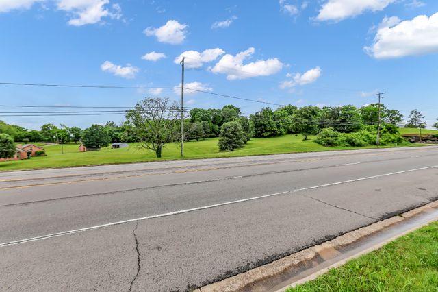 1725 Williamson Rd, Goodlettsville, TN 37072