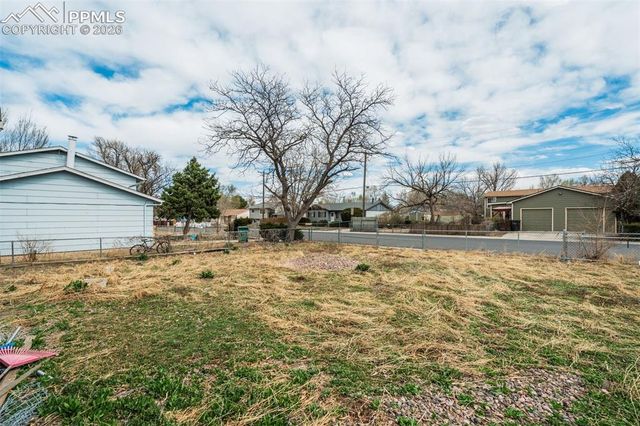 1081 Maxwell Street, Colorado Springs, CO 80906