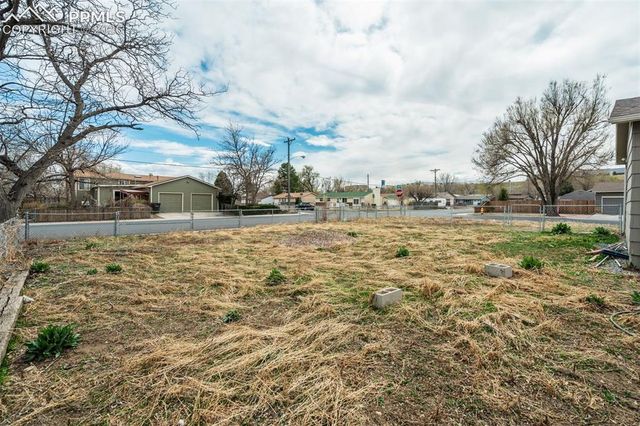 1081 Maxwell Street, Colorado Springs, CO 80906