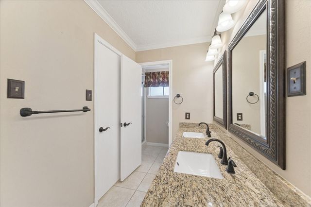 1747 Hilton Head Drive, Missouri City, TX 77459