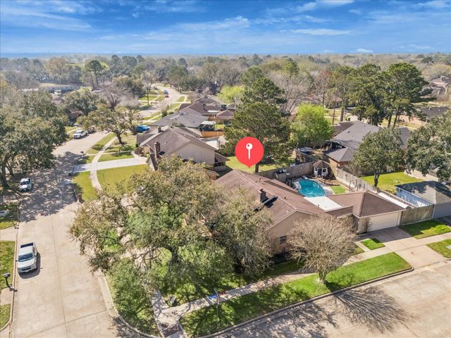 1747 Hilton Head Drive, Missouri City, TX 77459