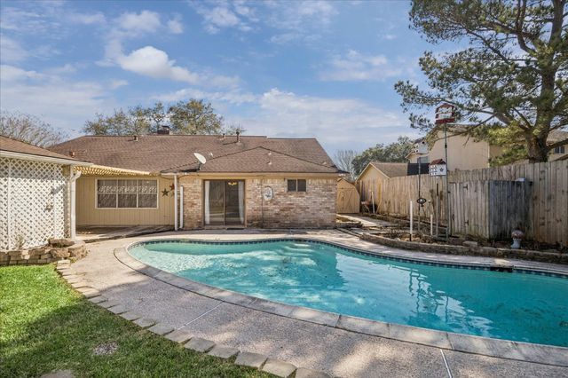 1747 Hilton Head Drive, Missouri City, TX 77459