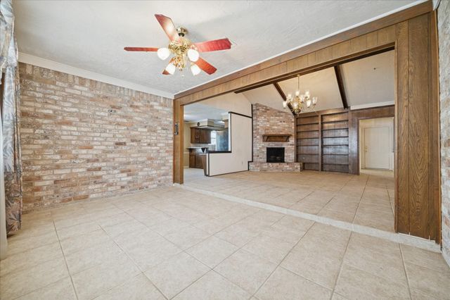 1747 Hilton Head Drive, Missouri City, TX 77459