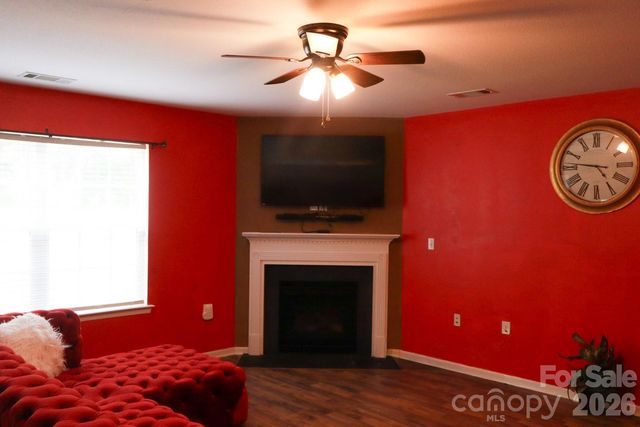 4410 Austin Dekota Drive, Charlotte, NC 28269
