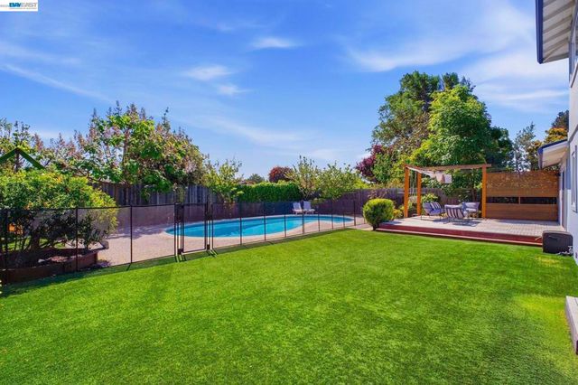 7574 Birkdale Dr, Newark, CA 94560