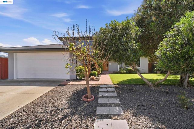 7574 Birkdale Dr, Newark, CA 94560