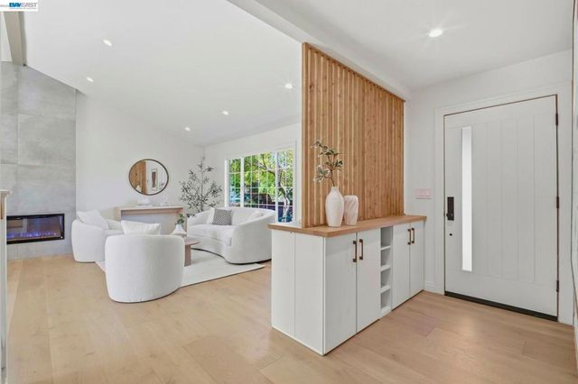 7574 Birkdale Dr, Newark, CA 94560