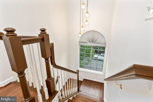 18532 BEAR CREEK TER, Leesburg, VA 20176