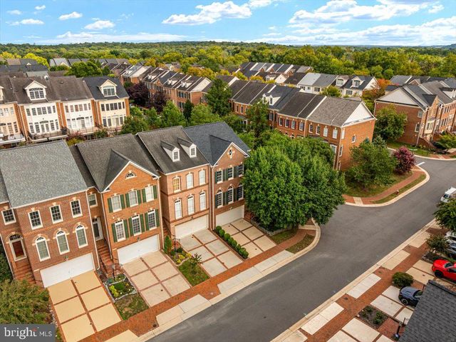 18532 BEAR CREEK TER, Leesburg, VA 20176
