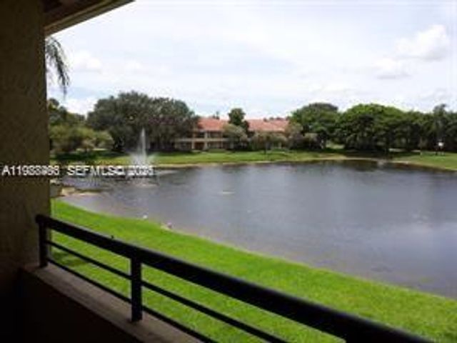 901 Lyons Road 1208, Coconut Creek, FL 33063