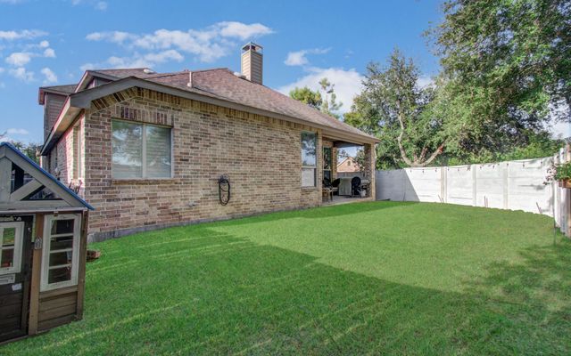 13402 Quail Landing Lane, Rosharon, TX 77583