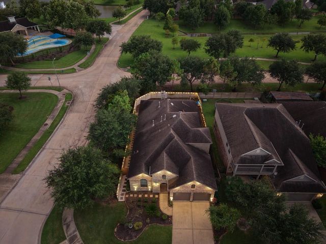 13402 Quail Landing Lane, Rosharon, TX 77583