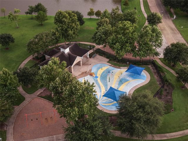 13402 Quail Landing Lane, Rosharon, TX 77583