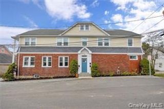 14 A Avenue 2, Port Washington, NY 11050