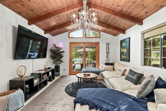 22900 Hatteras Avenue, Woodland Hills, CA 91367