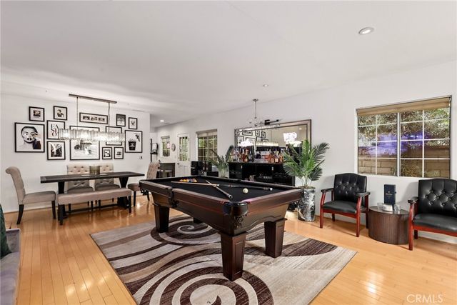 22900 Hatteras Avenue, Woodland Hills, CA 91367