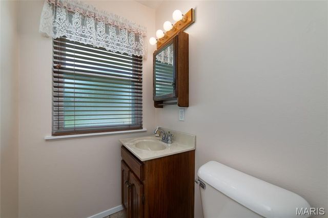 2075 Tahoe Drive, Florissant, MO 63031