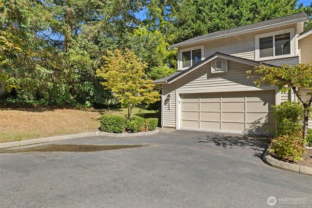 12438 NE 7th Place, Bellevue, WA 98005