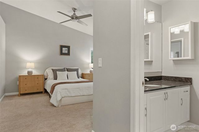12438 NE 7th Place, Bellevue, WA 98005