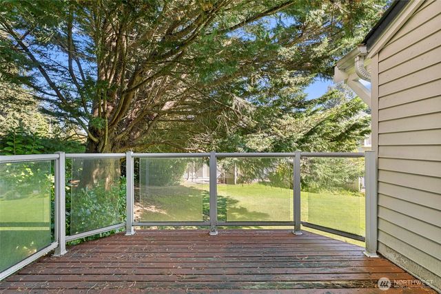 12438 NE 7th Place, Bellevue, WA 98005