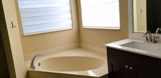 143 NW 117TH AVENUE, Plantation, FL 33325