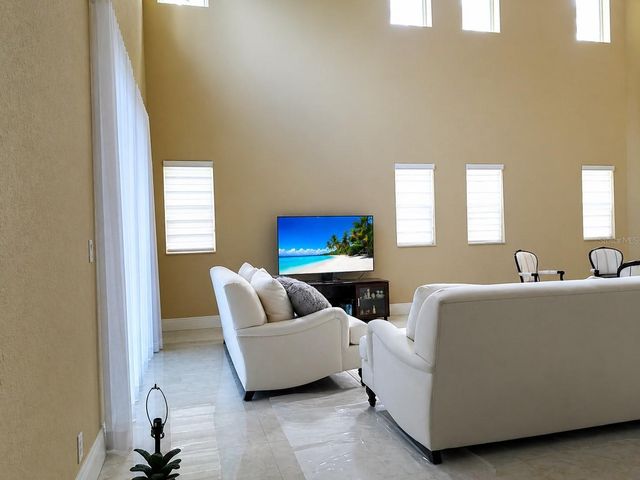 143 NW 117TH AVENUE, Plantation, FL 33325